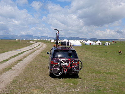 trek kirghizistan, vtt kirghizistan, trekking kirghizistan, ski kirghizistan, monts célestes kirghizistan, trek kirghizie, séjour kirghizistan, velo kirghizistan, ski de randonnée kirghizistan, trek au kirghizistan, trekking kirghizie, rando à cheval kirghizistan, trek à cheval kirghizistan, randonnée kirghizistan, kirghizistan à vélo, vtt ouzbékistan, voyage ouzbékistan, randonnée tadjikistan, kirghizistan trek, randonnée asie centrale, les monts célestes, voyage au kirghizistan, voyage kirghizie, voyage kirghizistan, kirghizistan voyage, agence de voyage kirghizistan, agence de trek kirghizistan