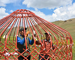 trek kirghizistan, vtt kirghizistan, trekking kirghizistan, ski kirghizistan, monts célestes kirghizistan, trek kirghizie, séjour kirghizistan, velo kirghizistan, ski de randonnée kirghizistan, trek au kirghizistan, trekking kirghizie, rando à cheval kirghizistan, trek à cheval kirghizistan, randonnée kirghizistan, kirghizistan à vélo, vtt ouzbékistan, voyage ouzbékistan, randonnée tadjikistan, kirghizistan trek, randonnée asie centrale, les monts célestes, voyage au kirghizistan, voyage kirghizie, voyage kirghizistan, kirghizistan voyage, agence de voyage kirghizistan, agence de trek kirghizistan